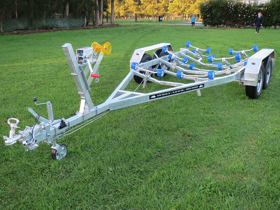 AT 600 Tandem Boat Trailer, 20 Multi Roller System – Non Braked - $ 6550.00 - GST Inc. - Image 2