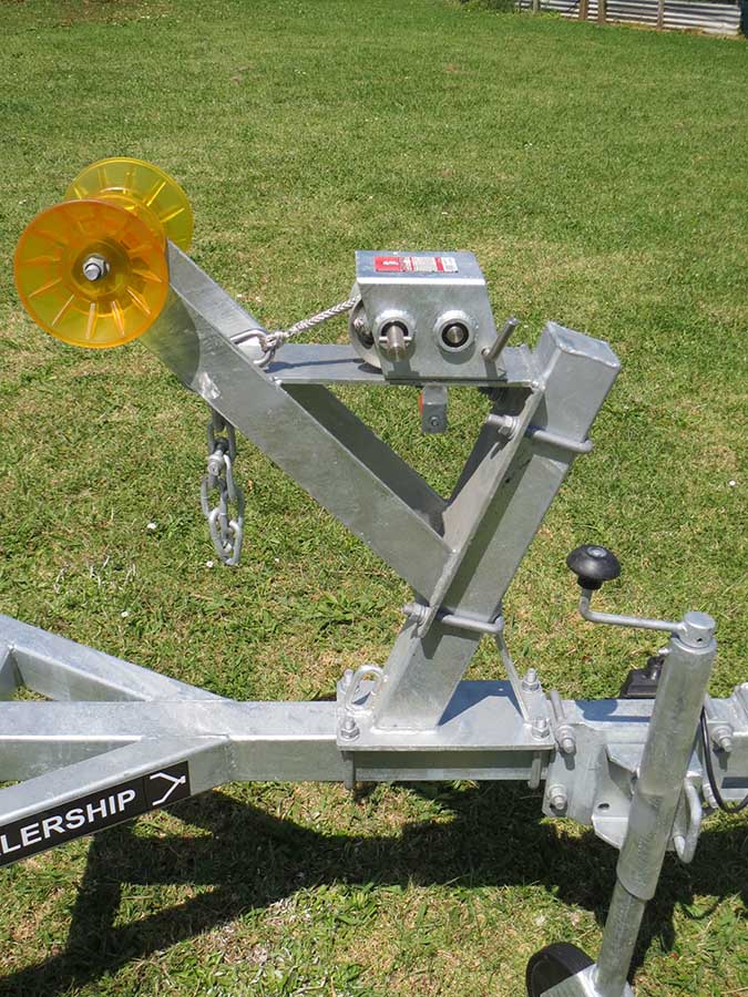 AT 460 SR Boat Trailer, 16 Multi Roller System - $ 3570.00 - GST Inc. - Image 9